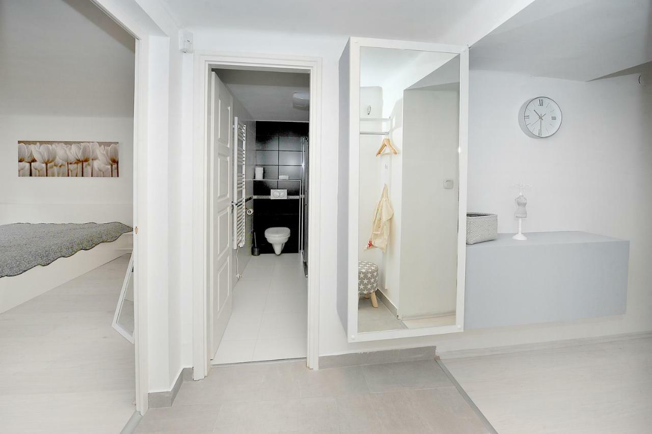 Pure Apartman Pecs Exterior photo